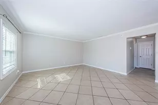 5196 Beach Dr SE, Saint Petersburg, FL 33705 - Photo 9