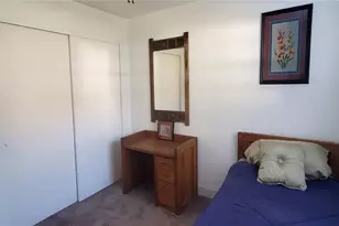 5925 Terrace Park Dr N, Saint Petersburg, FL 33709 - Photo 21