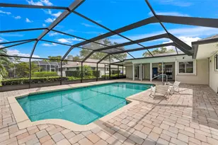 511 Riviera Bay Dr NE, Saint Petersburg, FL 33702 - Photo 41