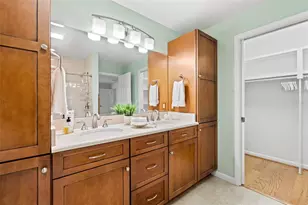 511 Riviera Bay Dr NE, Saint Petersburg, FL 33702 - Photo 19