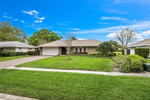 511 Riviera Bay Dr NE, Saint Petersburg, FL 33702 - Photo 47