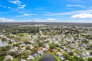 511 Riviera Bay Dr NE, Saint Petersburg, FL 33702 - Photo 59