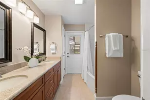 511 Riviera Bay Dr NE, Saint Petersburg, FL 33702 - Photo 29