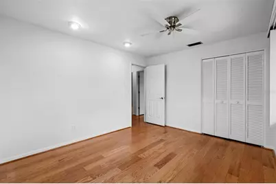 511 Riviera Bay Drive NE, Saint Petersburg, FL 33702 - Photo 33