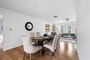 511 Riviera Bay Dr NE, Saint Petersburg, FL 33702 - Photo 7