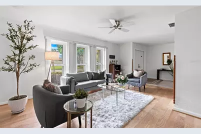 511 Riviera Bay Drive NE, Saint Petersburg, FL 33702 - Photo 3