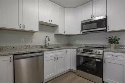 711 Bayshore Drive, Tarpon Springs, FL 34689 - Photo 17