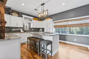 574 Ryans Woods Ln, Palm Harbor, FL 34683 - Photo 5