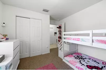 1827 48th Street S, Saint Petersburg, FL 33711 - Photo 25