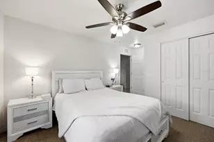 1827 48th St S, Saint Petersburg, FL 33711 - Photo 15