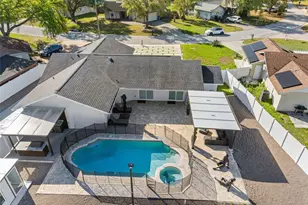 1803 Lk Crst Ave, Brandon, FL 33510 - Photo 3