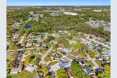 1803 Lake Crest Avenue, Brandon, FL 33510 - Photo 7