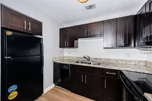 5052 Starfish Dr SE, Saint Petersburg, FL 33705 - Photo 5