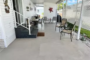 7138 Mt Hawthorne Rd NE, Saint Petersburg, FL 33702 - Photo 19