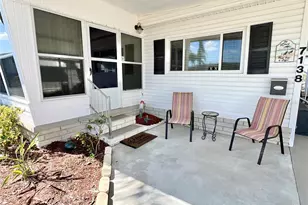 7138 Mt Hawthorne Rd NE, Saint Petersburg, FL 33702 - Photo 3