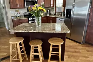 7138 Mt Hawthorne Rd NE, Saint Petersburg, FL 33702 - Photo 7