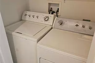 5315 61st Terrace, Saint Petersburg, FL 33709 - Photo 13