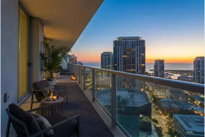 400 Central Avenue #2906, Saint Petersburg, FL 33701 - Photo 1