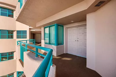 1540 Gulf Boulevard #2205, Clearwater Beach, FL 33767 - Photo 3