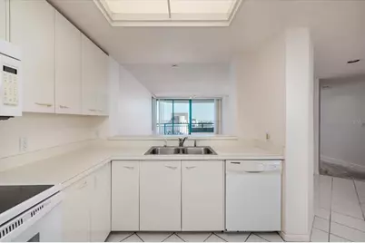 1540 Gulf Boulevard #2205, Clearwater Beach, FL 33767 - Photo 9