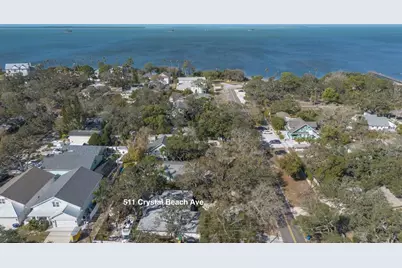 511 Crystal Beach Avenue, Crystal Beach, FL 34681 - Photo 15