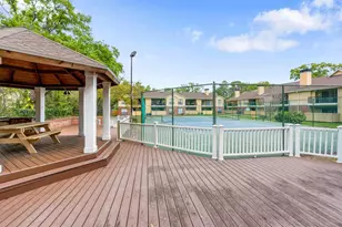 8609 Mallard Reserve Dr, Tampa, FL 33614 - Photo 25