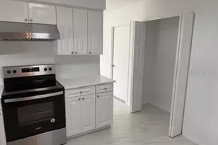 3401 50th St W, Bradenton, FL 34209 - Photo 11