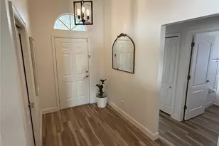 856 Rocky Mountain Ct, Valrico, FL 33594 - Photo 9