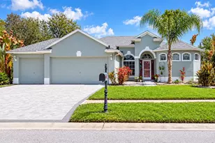 1422 Tawnyberry Ct, Trinity, FL 34655 - Photo 1