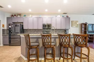 1422 Tawnyberry Ct, Trinity, FL 34655 - Photo 5