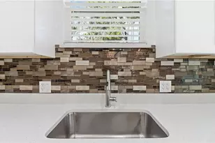 822 Poplar St, Inverness, FL 34452 - Photo 9