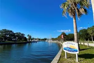 4908 27th Ave S, Gulfport, FL 33707 - Photo 45