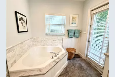 4908 27th Avenue S, Gulfport, FL 33707 - Photo 17