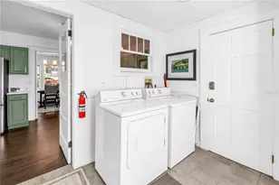 2320 5th St N, Saint Petersburg, FL 33704 - Photo 15