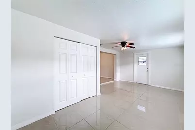 15525 Bedford Circle E, Clearwater, FL 33764 - Photo 19