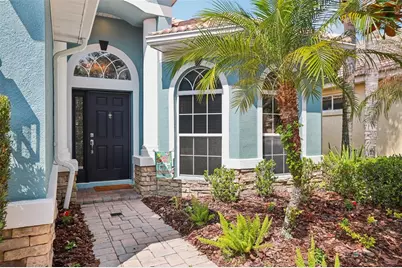 18028 Malakai Isle Drive, Tampa, FL 33647 - Photo 9
