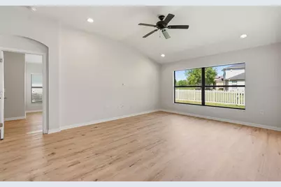 32111 Garden Alcove Loop, Wesley Chapel, FL 33545 - Photo 25