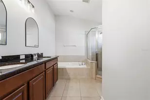 32111 Garden Alcove Loop, Wesley Chapel, FL 33545 - Photo 29