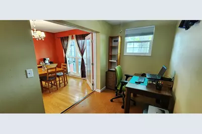 7905 Heather Court, Tampa, FL 33634 - Photo 17