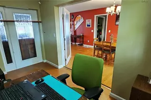 7905 Heather Ct, Tampa, FL 33634 - Photo 17