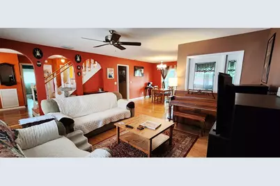 7905 Heather Court, Tampa, FL 33634 - Photo 13
