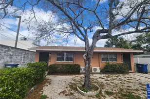 906 E 108th Ave, Tampa, FL 33612 - Photo 1