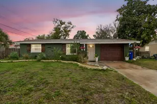 5329 Forest Hills Dr, Holiday, FL 34690 - Photo 1