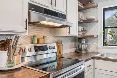 5329 Forest Hills Drive, Holiday, FL 34690 - Photo 9