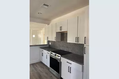 2403 Burns Street, Lakeland, FL 33801 - Photo 7