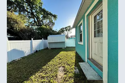 2715 Bel Aire Circle, Tampa, FL 33614 - Photo 21