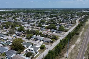 1012 Prescott Ln, Holiday, FL 34691 - Photo 43