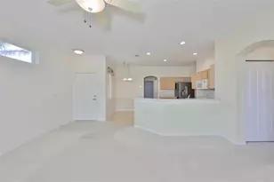 2023 Acadia Greens Dr, Sun City Center, FL 33573 - Photo 11