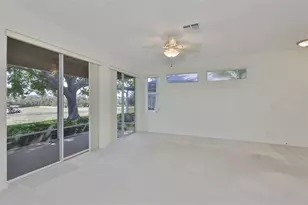 2023 Acadia Greens Dr, Sun City Center, FL 33573 - Photo 25