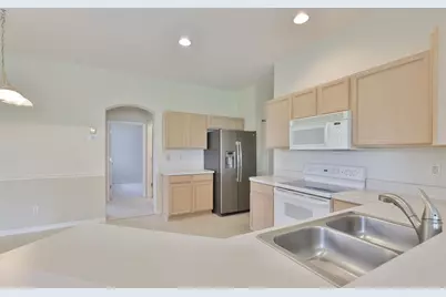 2023 Acadia Greens Drive #32, Sun City Center, FL 33573 - Photo 21